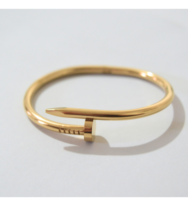 Bracelete modelo prego