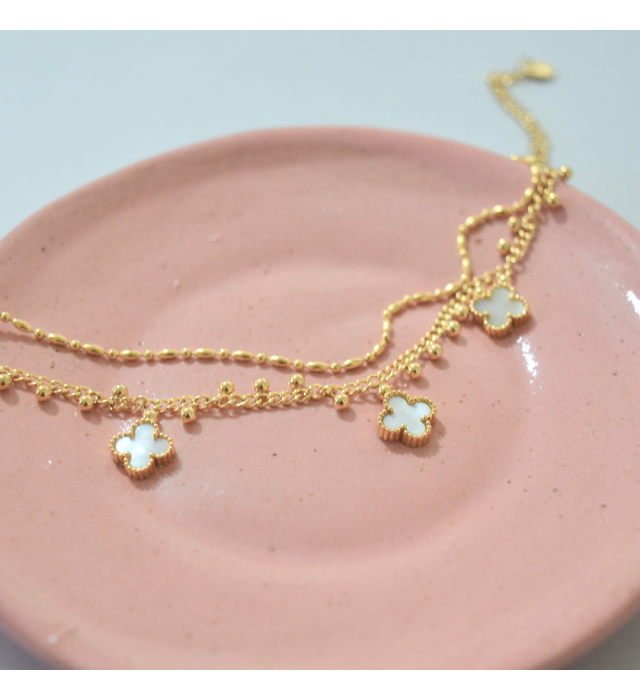 Pulseira dupla com trevos madrepérola